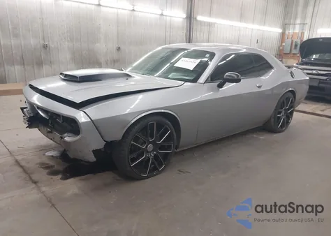 2013 Dodge Challenger R/T Plus из США, поврежденный, VIN 2C3CDYBT4DH605040